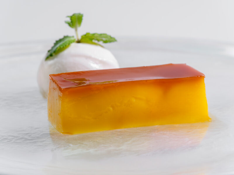 ©  J  U  A  N  M  A