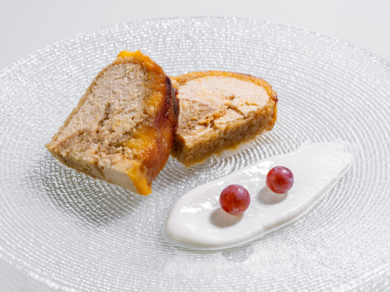 ©  J  U  A  N  M  A